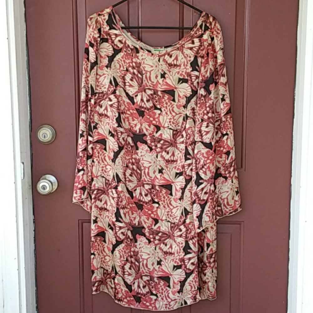 Butterfly Dress - Picture 2 of 4